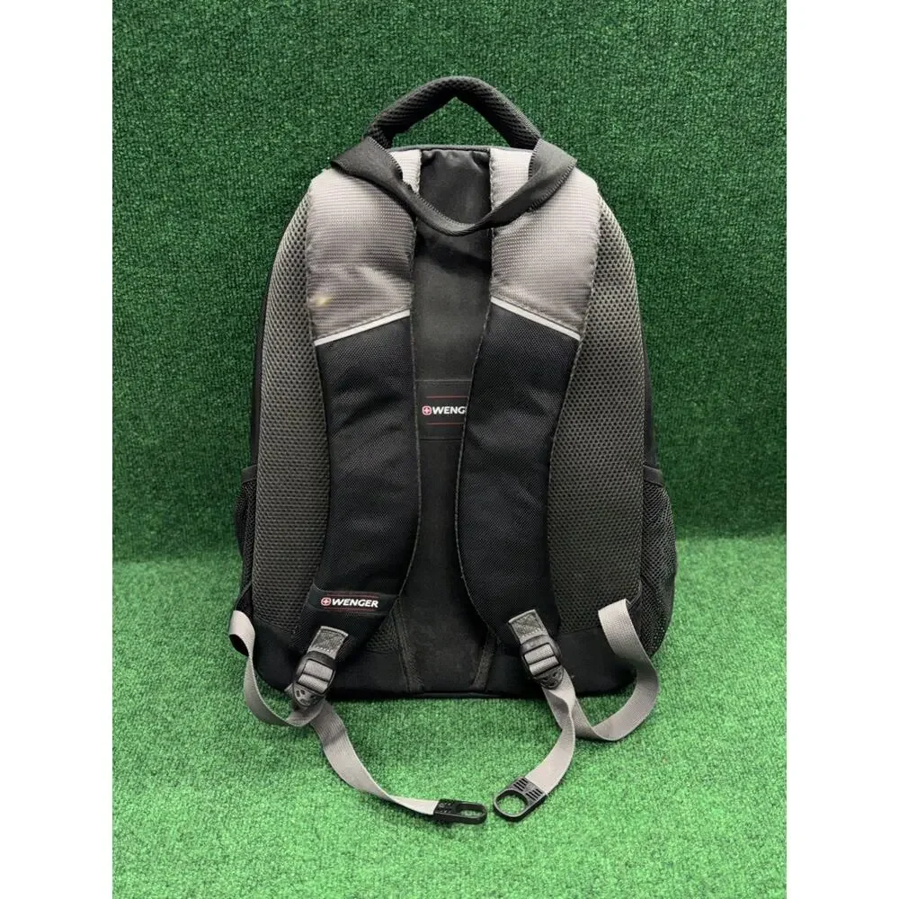WENGER PILLAR BLACK LARGE BACKPACK WITH TECH PROTECTION